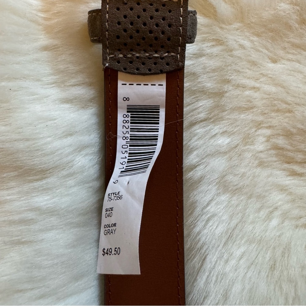 NWT Men’s Perforated Gray Belt - Size 40 - Picture 6 of 6